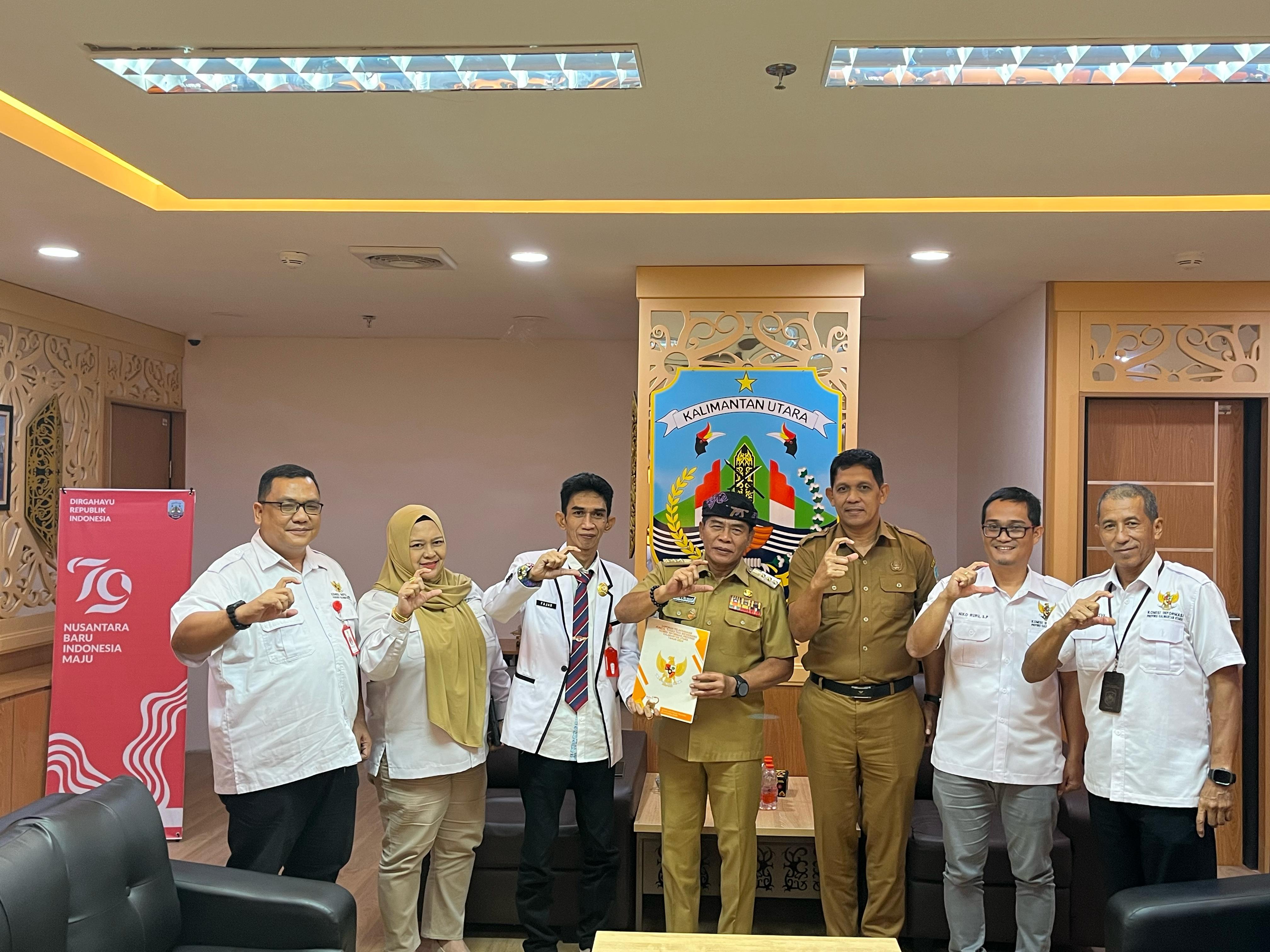 Patuhi Undang- Undang, KI Sampaikan Laporan Tahunan ke Gubernur dan DPRD